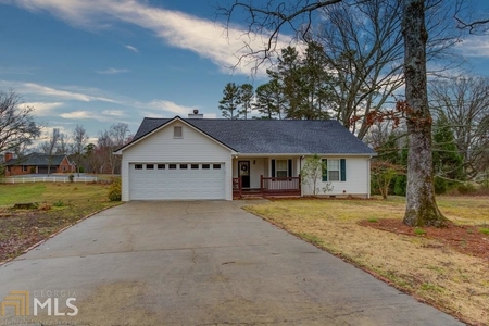 3323 Clearview Dr, Gainesville, GA
