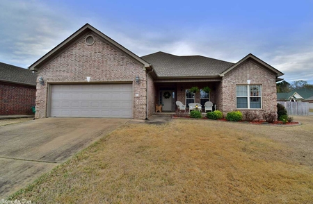 24 Berry Patch Dr, Cabot, AR