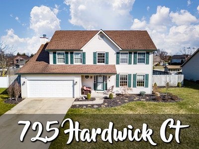 725 Hardwick Ct, Tipp City, OH