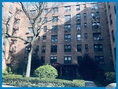 83-05 98th Street, Queens, NY