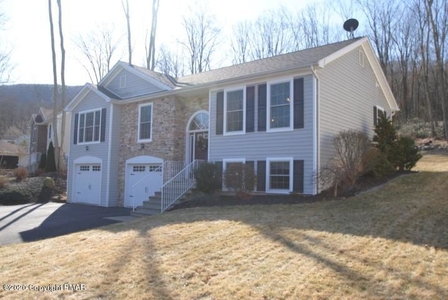 45 Ironmaster Rd, Drums, PA