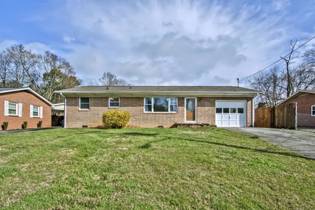 519 Goldfinch Ave, Knoxville, TN
