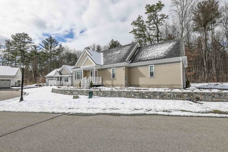 20 Mill Pond Rd, Brentwood, NH