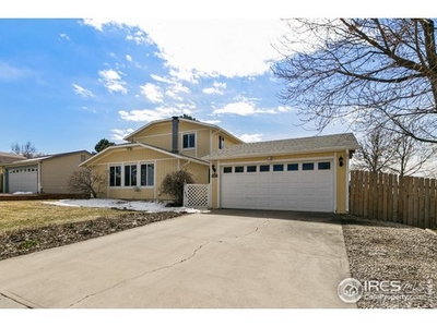 401 Independence Dr, Longmont, CO