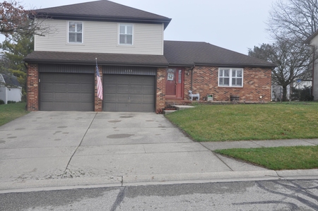 1133 Rosewood Dr, Marysville, OH