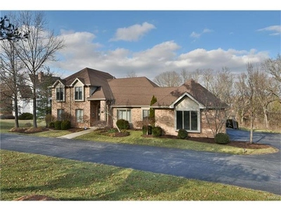 2138 Kehrs Mill Rd, Chesterfield, MO