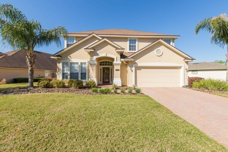 2325 Country Side Dr, Fleming Island, FL