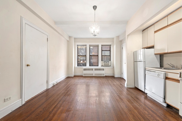 1 Bedroom At 322 E 89th St 4b Posted By Stephanie Shoemaker For
