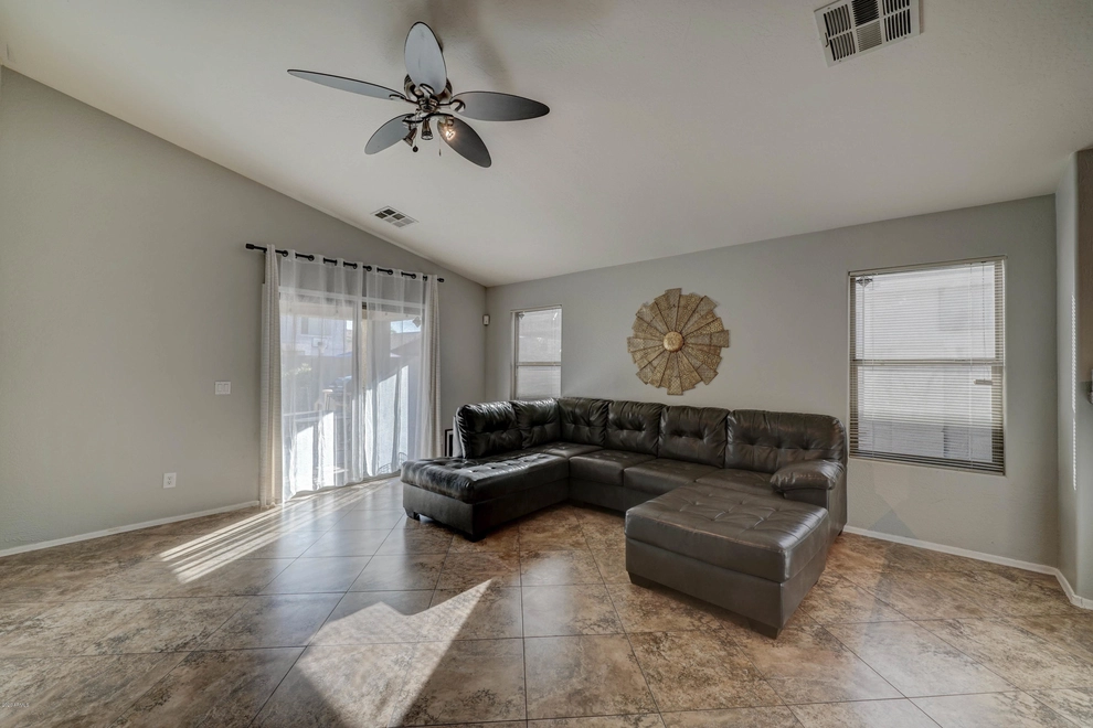 Photo of 7217 West Fawn Drive, Laveen, AZ 85339