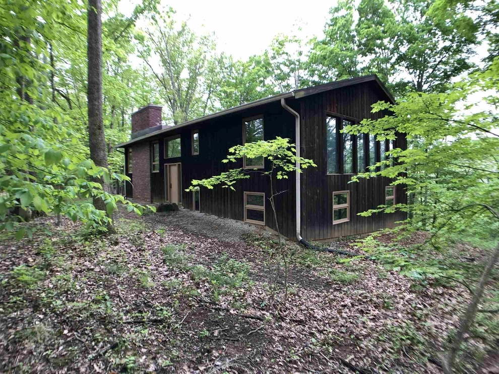 Photo of 2407 South Rocky Cliff Court, Bloomington, IN 47401