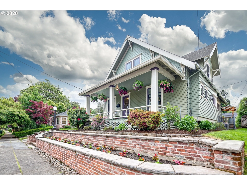 Photo of 1406 North Winchell Street, Portland, OR 97217