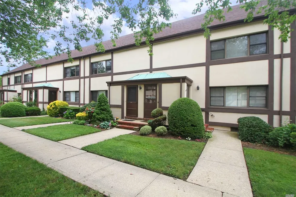Unit for sale at 129 15th Street, Garden City, NY 11530