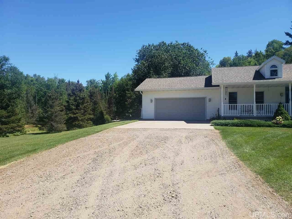 Photo of 660 Marble Road, Florence, WI 54121