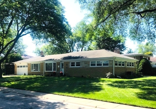 Photo of 7359 Kenneth Avenue, Lincolnwood, IL 60712