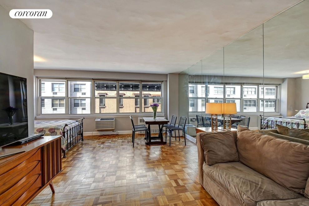 Unit for sale at 300 E 71ST ST, Manhattan, NY 10021
