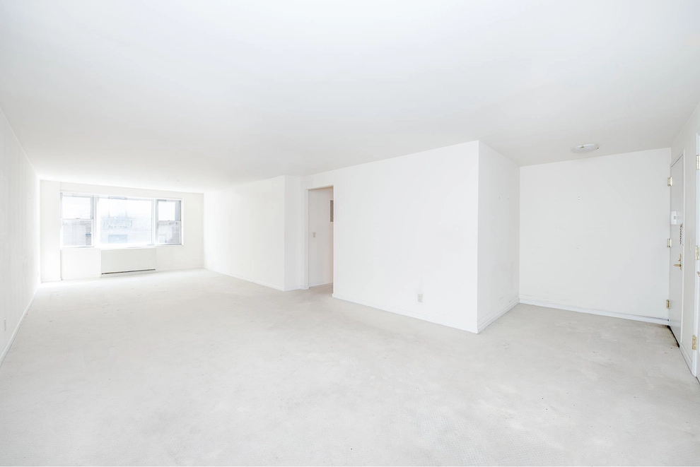 Unit for sale at 114 Bennett Avenue, Manhattan, NY 10033