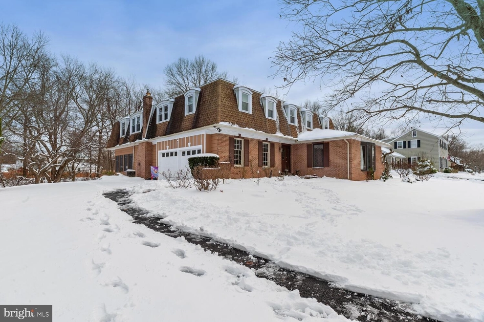 Photo of 370 Ramsey Road, Morrisville, PA 19067