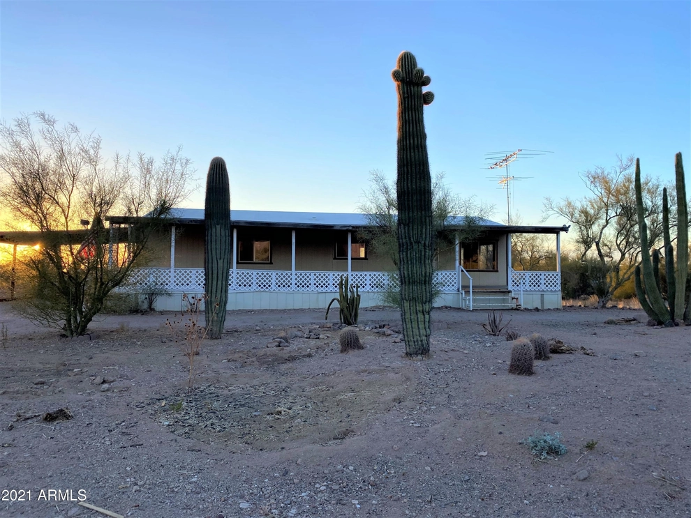 Photo of 1686 South Goldfield Road, Apache Junction, AZ 85119