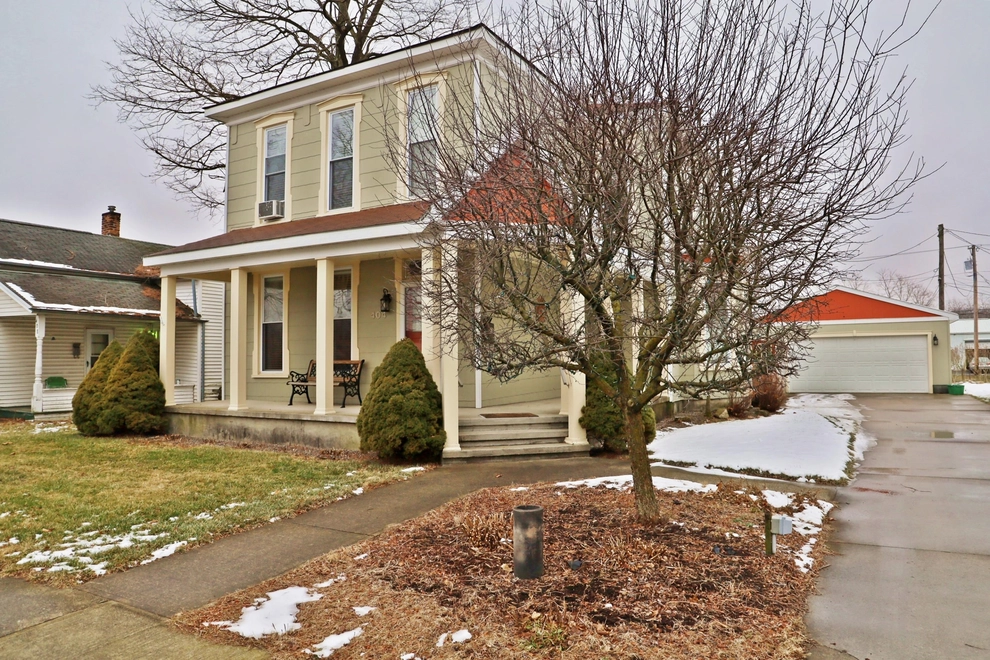 Photo of 404 South Detroit Street, Bellefontaine, OH 43311
