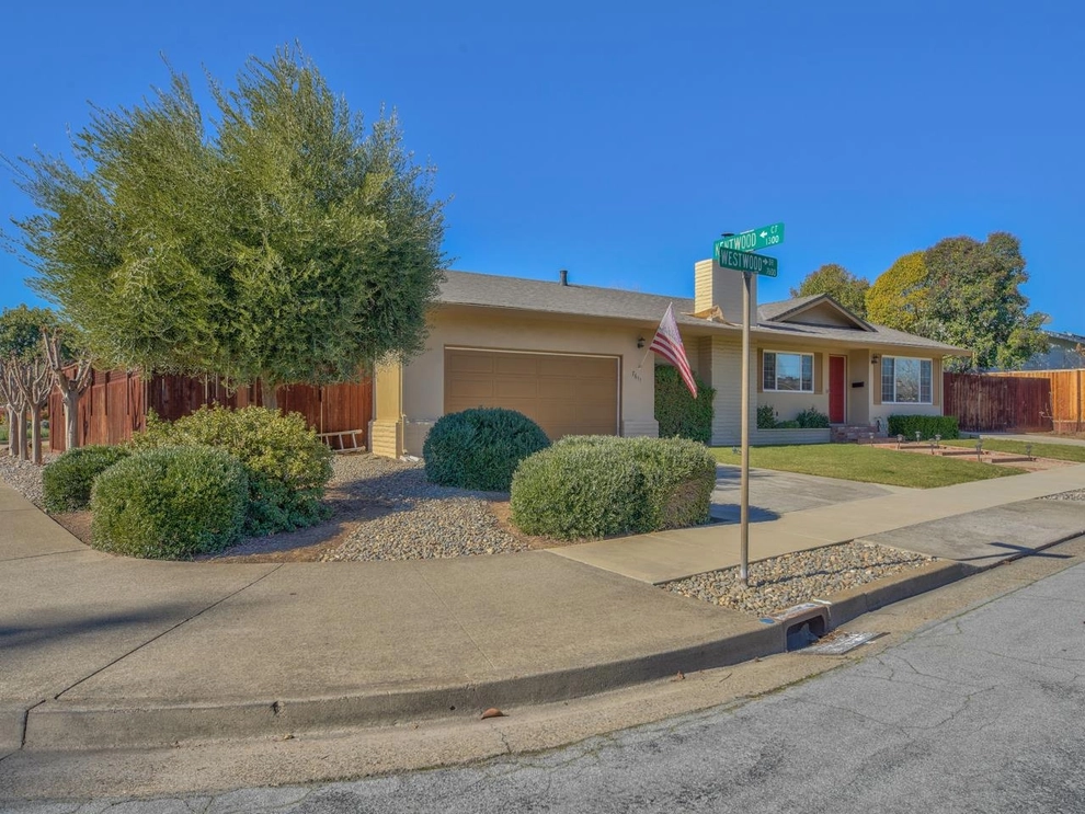 Photo of 7611 Westwood Drive, Gilroy, CA 95020