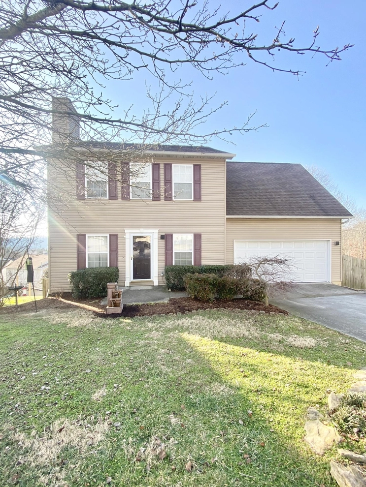 Photo of 612 Dunnview Lane, Knoxville, TN 37934