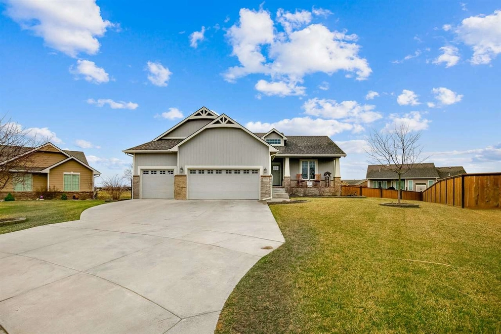 Photo of 1240 North Countrywalk Court, Rose Hill, KS 67133