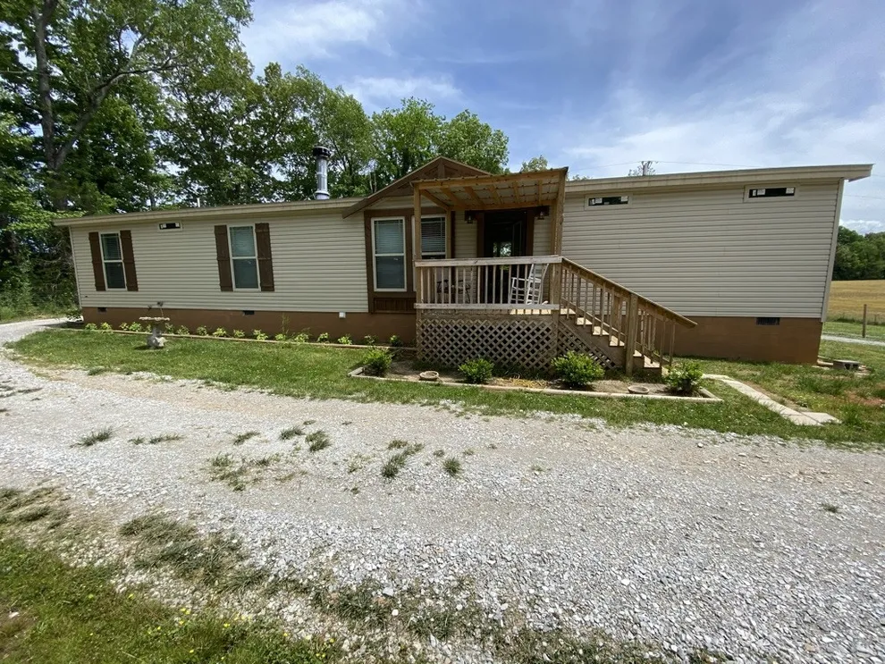 Photo of 265 Old Clark Road, Winchester, TN 37398