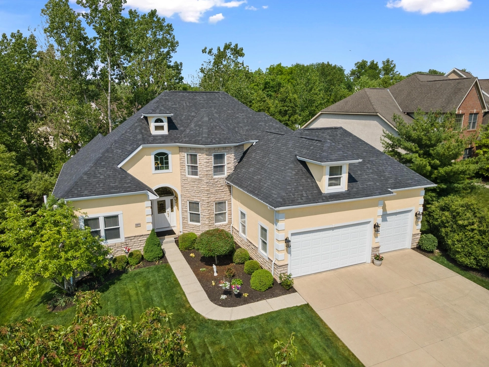 Photo of 5855 Highland Hills Drive, Westerville, OH 43082