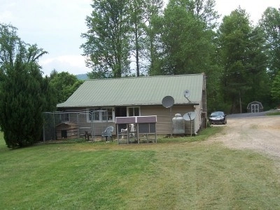 Photo of 11 Dorothy Mcconnell Road, Franklin, NC 28734