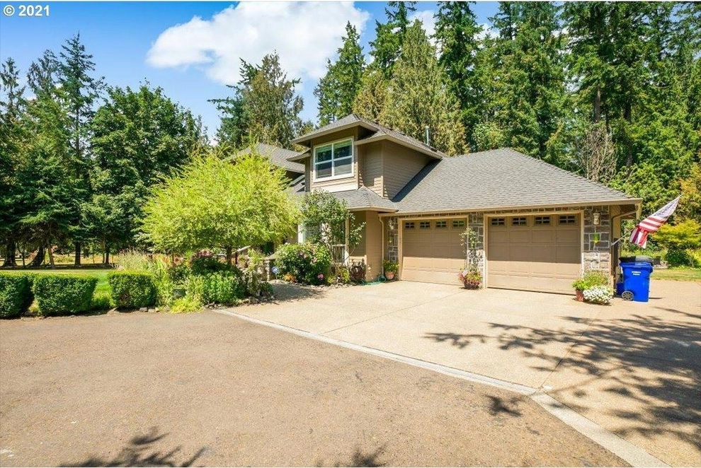 Photo of 20681 South Creekview Place, Colton, OR 97017
