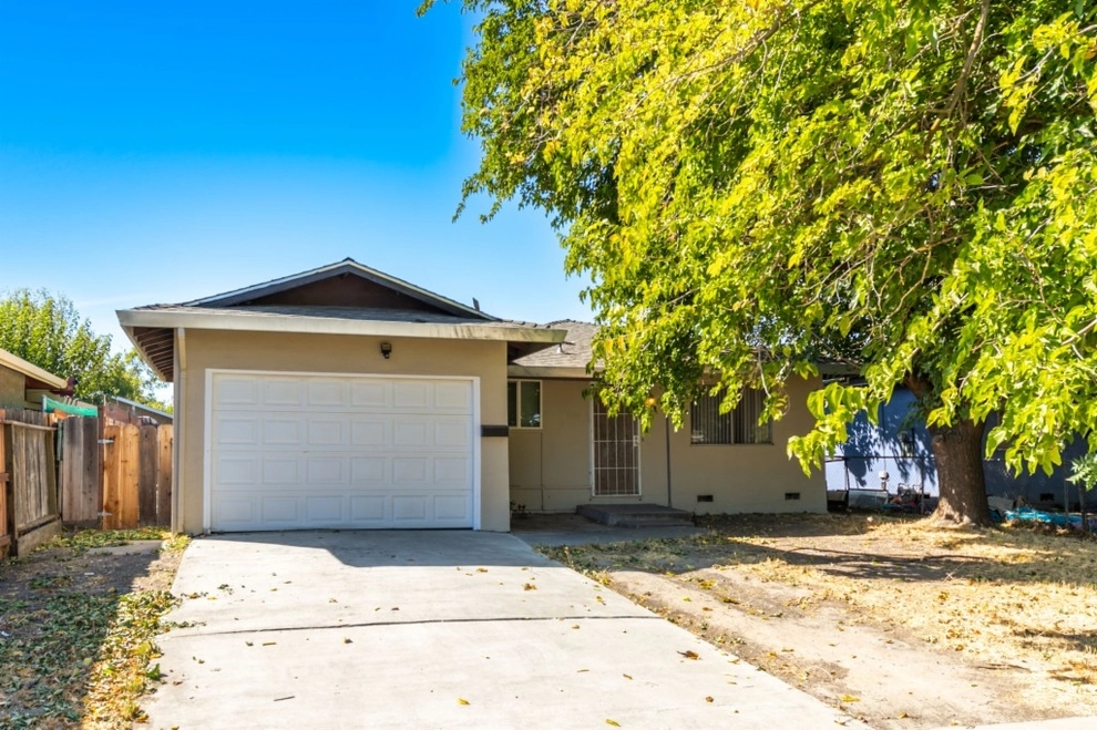 Unit for sale at 2315 Somerset Drive, Stockton, CA 95205