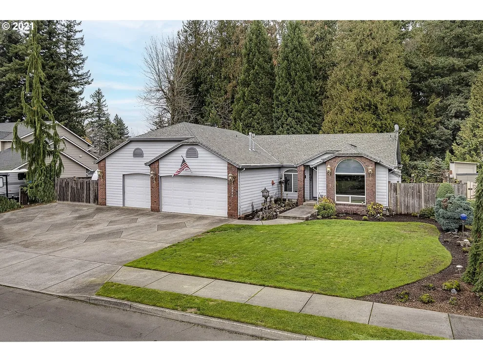 Photo of 2162 Northeast 229th Court, Fairview, OR 97024