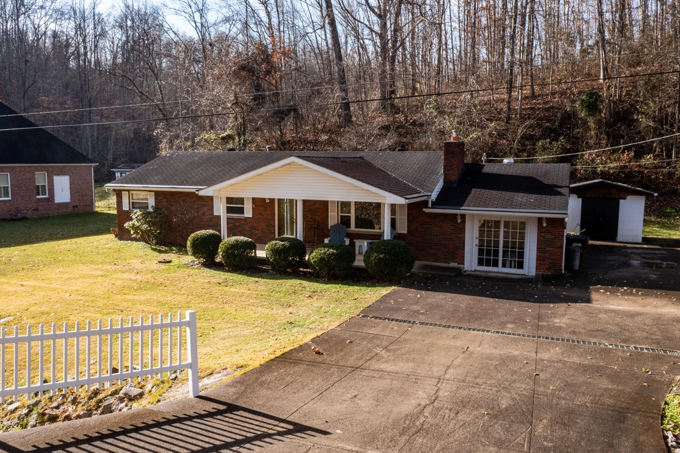 Photo of 5032 Moore Branch, Ashland, KY 41102