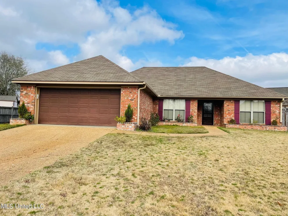 Unit for sale at 803 Clubview Court, Pearl, MS 39208