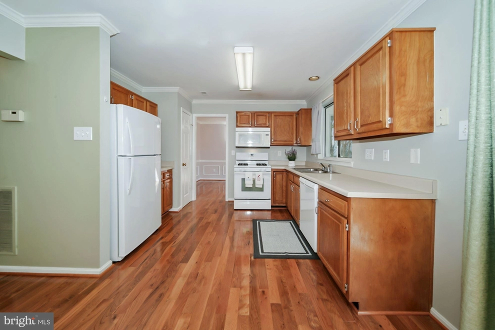 Photo of 21307 China Aster Court, Germantown, MD 20876
