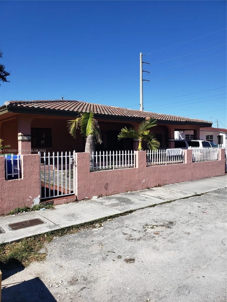 Unit for sale at 1040 NW 30th Ave, Miami, FL 33125
