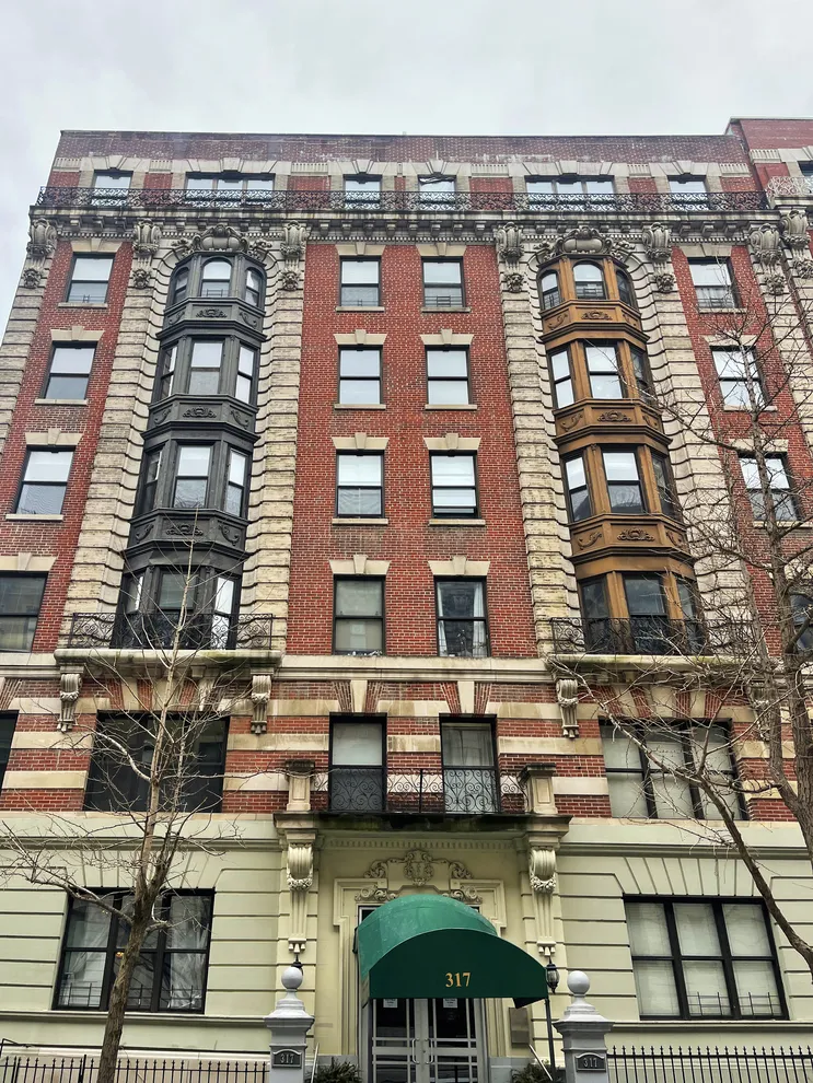 Unit for sale at 317 W 95th Street, Manhattan, NY 10025