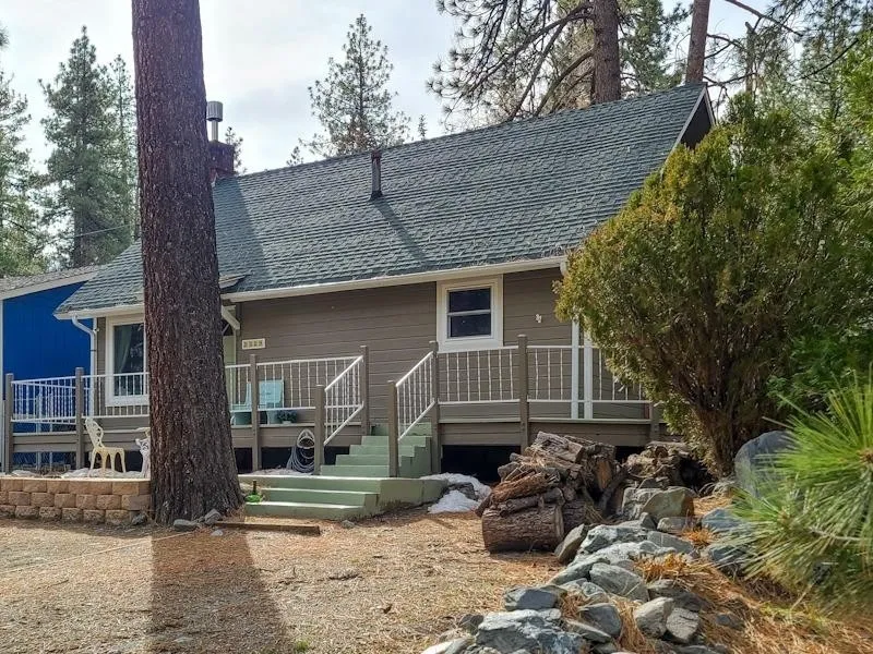 Unit for sale at 1629 Virginia Street, Wrightwood, CA 92397