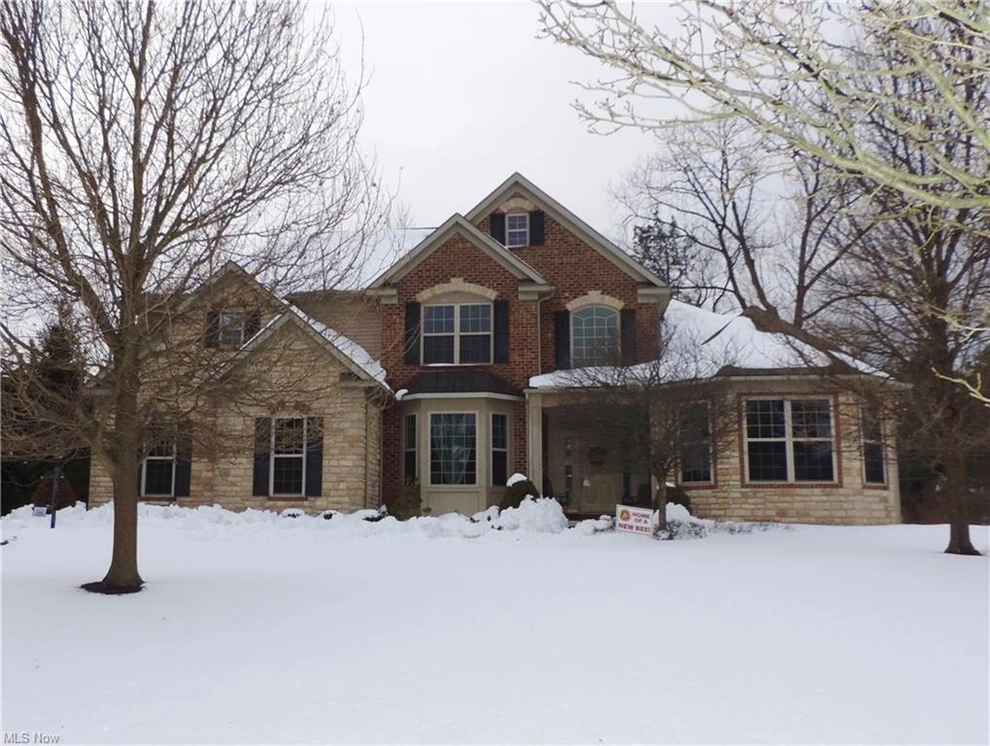 Photo of 8088 Majestic Oaks Trail, Broadview Heights, OH 44147