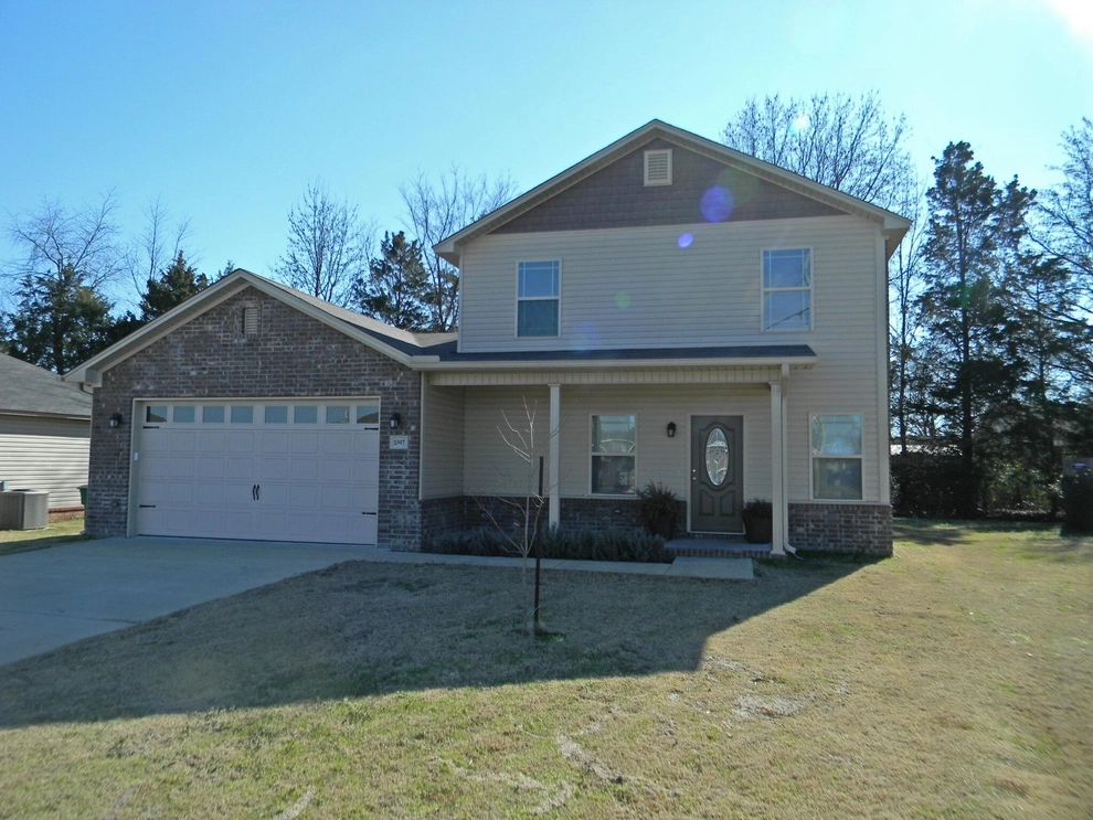 Photo of 1507 East 11th Cove, Russellville, AR 72801