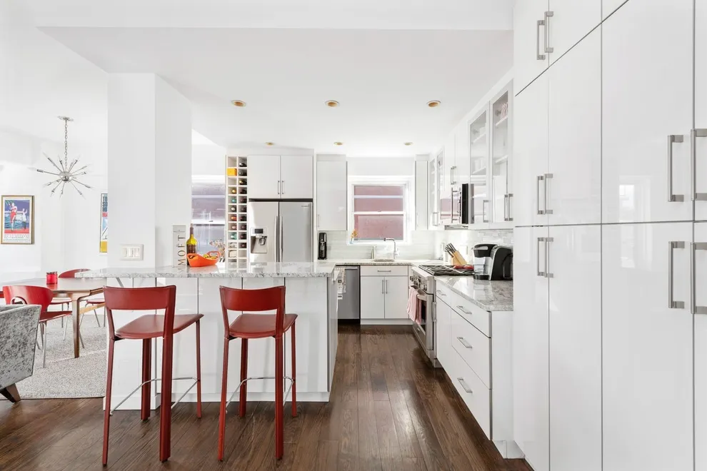 Unit for sale at 10 W 15th Street, Manhattan, NY 10011