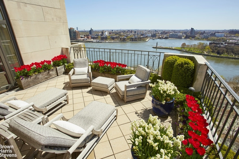 Unit for sale at 120 E END Avenue, Manhattan, NY 10028