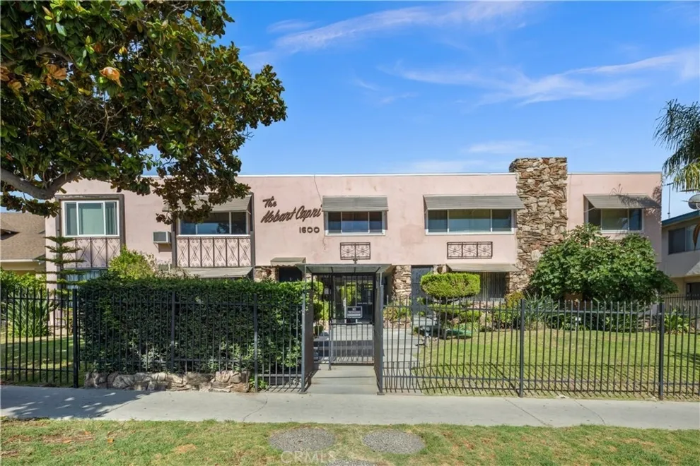 Unit for sale at 1600 N Hobart Boulevard, Los Angeles, CA 90027