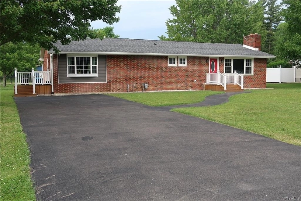 Unit for sale at 1040 Backus Road, Derby, NY 14047