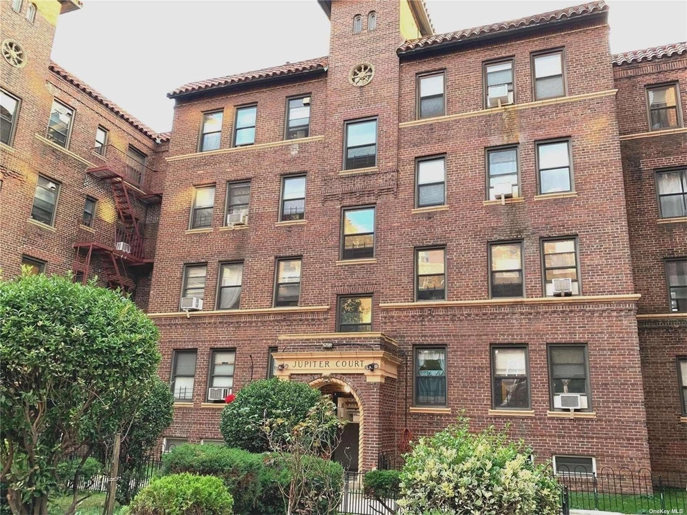 Unit for sale at 62-64 Saunders Street, Rego Park, NY 11374