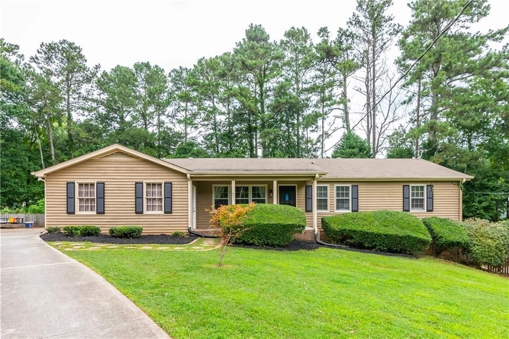 Unit for sale at 4188 Holly Court NW, Acworth, GA 30101