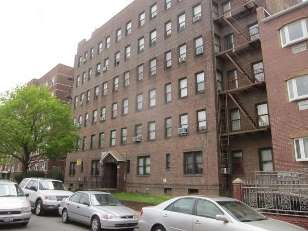 Photo of 50 Kenilworth Place, Brooklyn, NY 11210