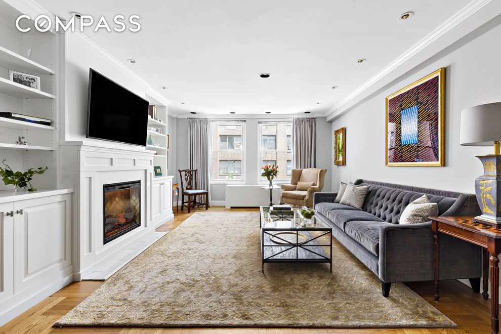 Unit for sale at 30 Beekman Place, Manhattan, NY 10022
