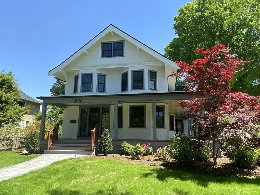 Unit for sale at 1102 Highland Ave, Needham, MA 02494