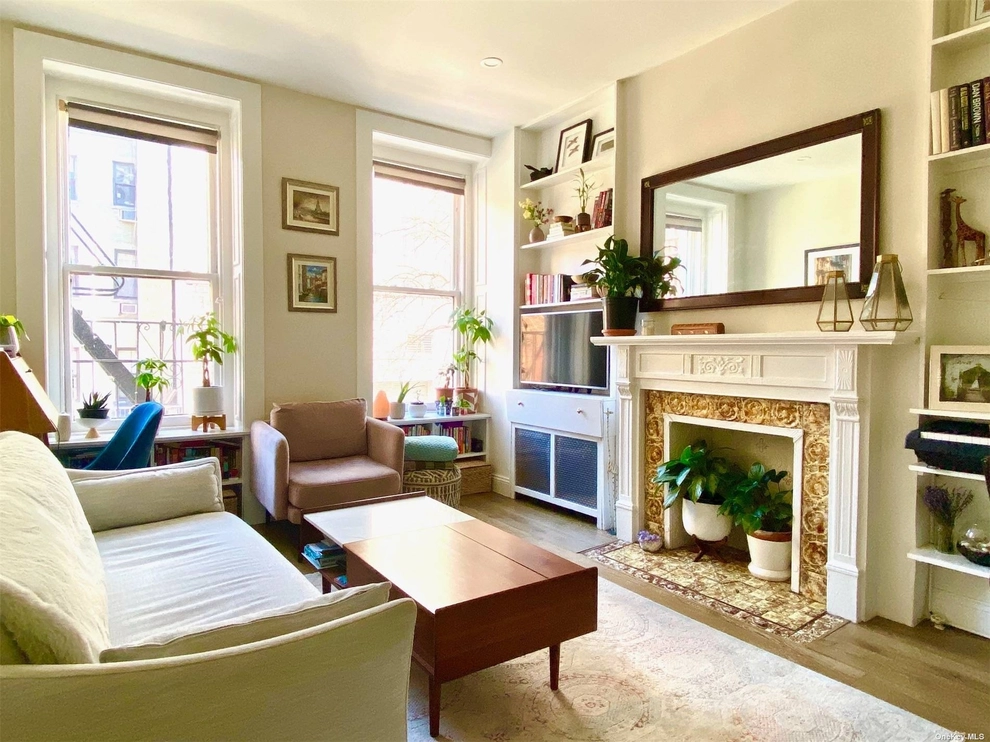 Unit for sale at 264 W 22nd Street, New York, NY 10011